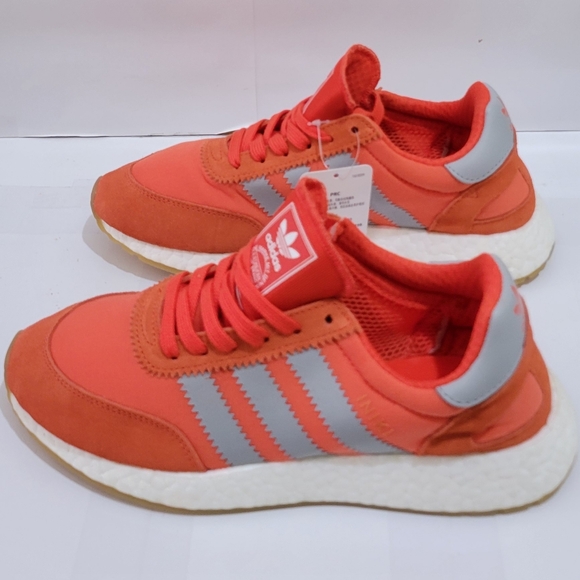 Adidas Iniki Women's Running Shoes - Picture 2 of 7